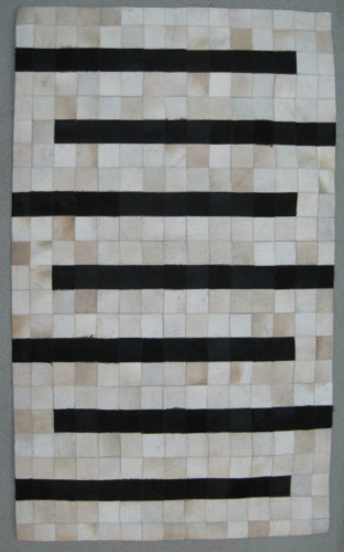 Ковёр 0,70х1,40 из кусочков шкур коров L-103 беж/блэк 2013